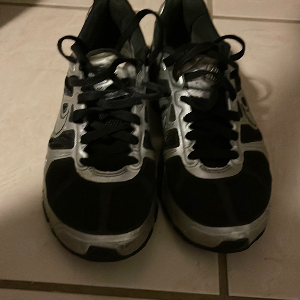Nike Shox -Silver and Black , 6Y in Boys= Women’s size 8